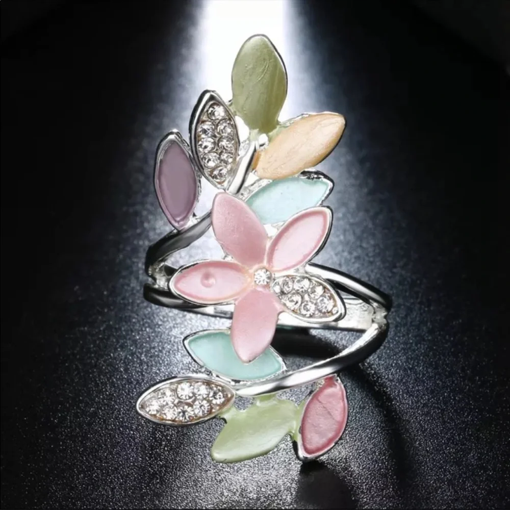 TRENDY Women’s RING